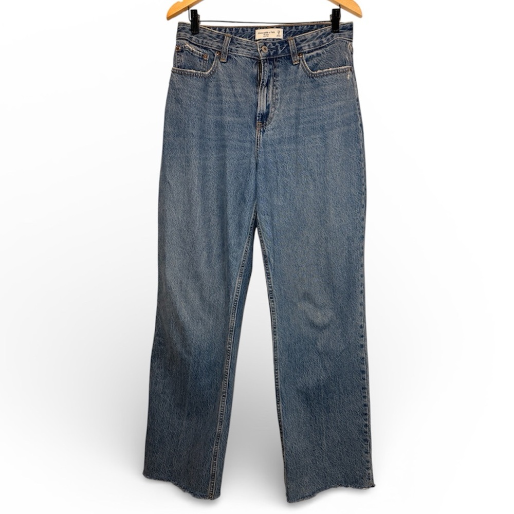Abercrombie & Fitch The Loose High Rise Jeans size 29